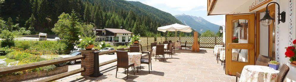 Hotel Malga Passerella 莫埃纳 外观 照片